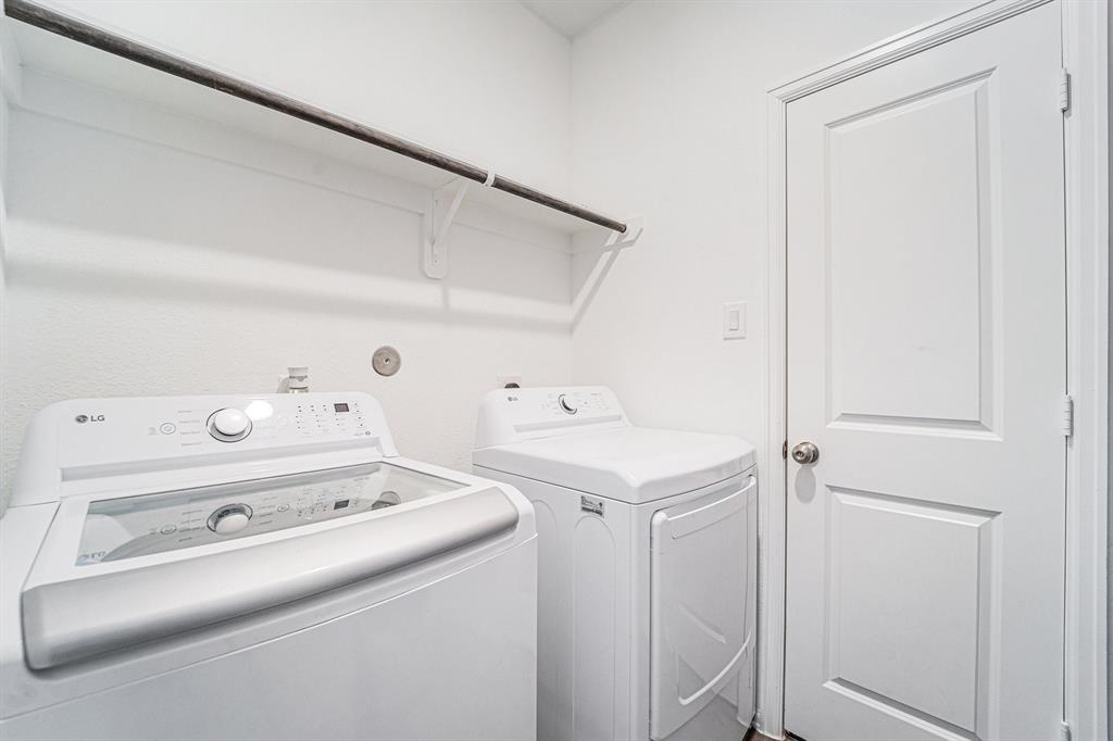 4319 Liberty Ranch Way, Baytown, Texas image 32