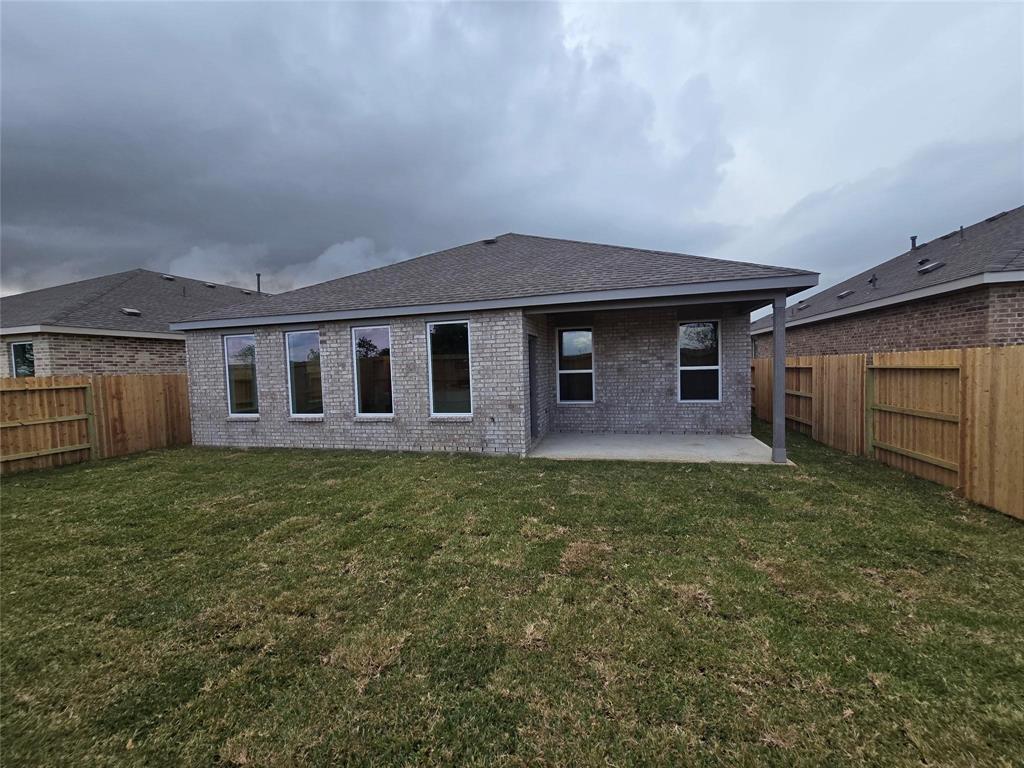 2625 Lago Costa Drive, Texas City, Texas image 12