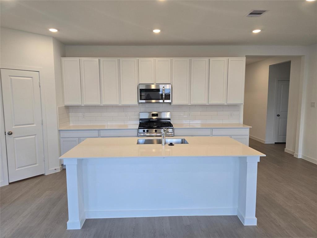 2625 Lago Costa Drive, Texas City, Texas image 1