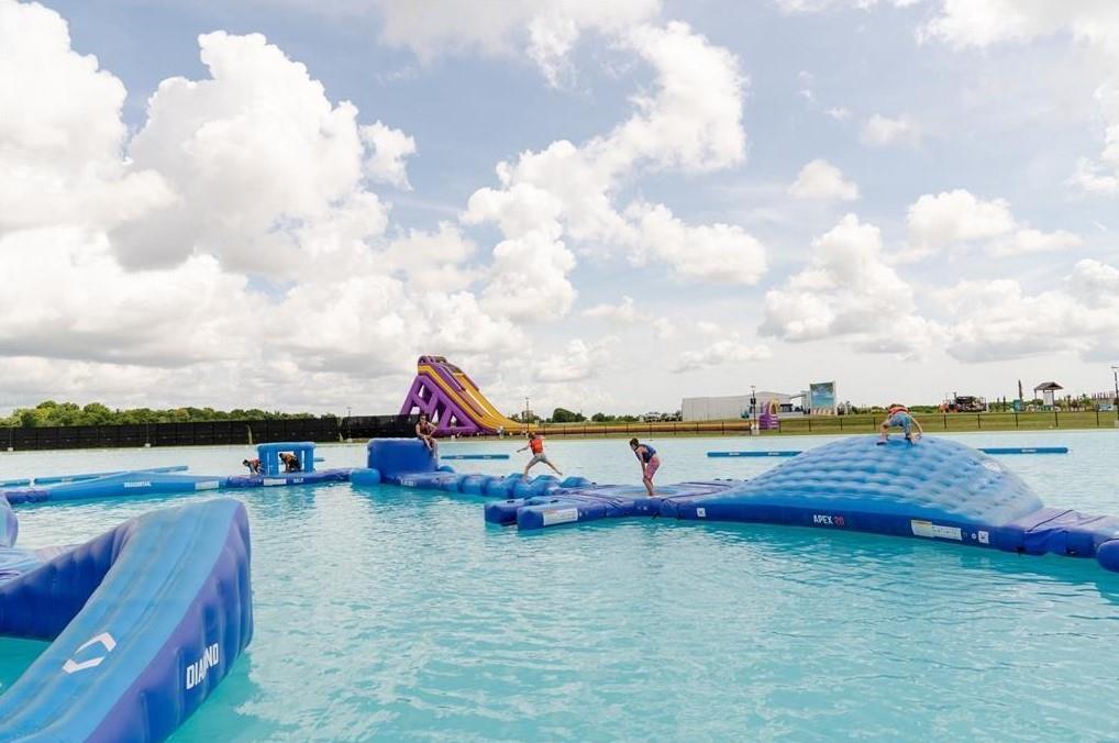 2625 Lago Costa Drive, Texas City, Texas image 19