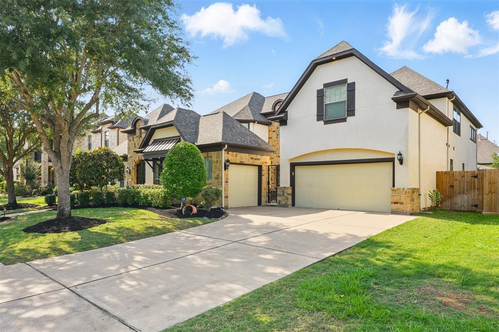 2915 Sentry Oak Way