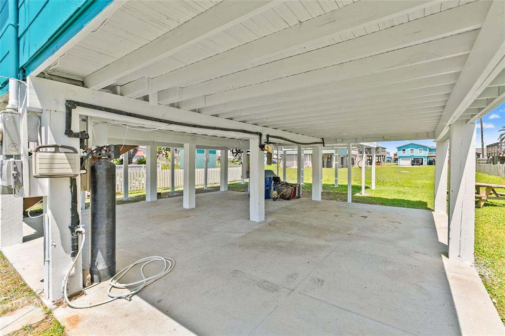 302 Ocean Avenue, Surfside Beach, Texas image 15