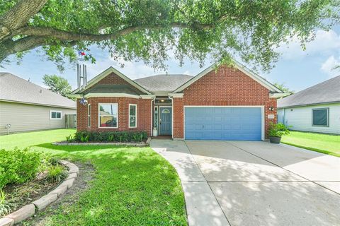 Single Family Residence in La Porte TX 1323 Mission Drive.jpg