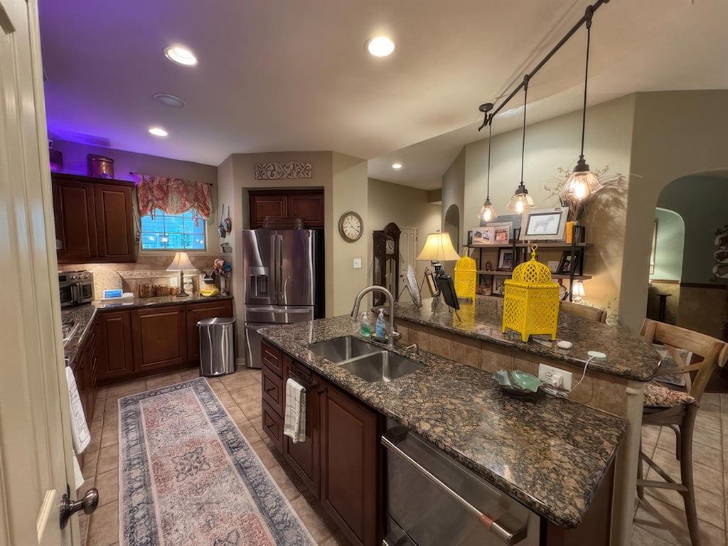 119 Douvaine Court, The Woodlands, Texas image 6