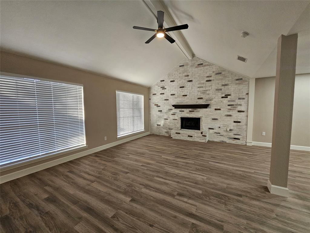 10411 Carlow Lane, La Porte, Texas image 3