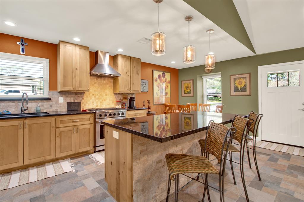 16507 Burklin Lane, Magnolia, Texas image 11