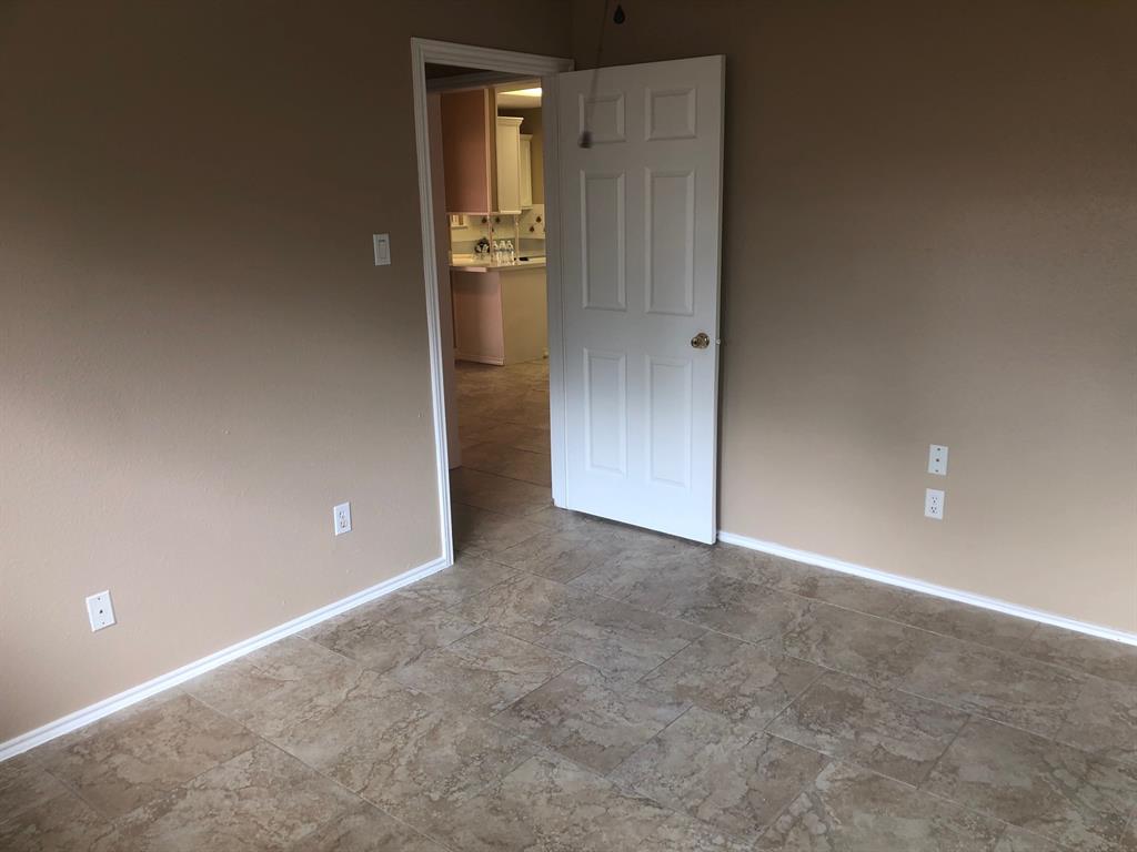6910 Bullinger Drive, Spring, Texas image 11