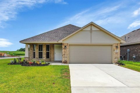 Single Family Residence in Montgomery TX 411 Terra Vista Circle.jpg