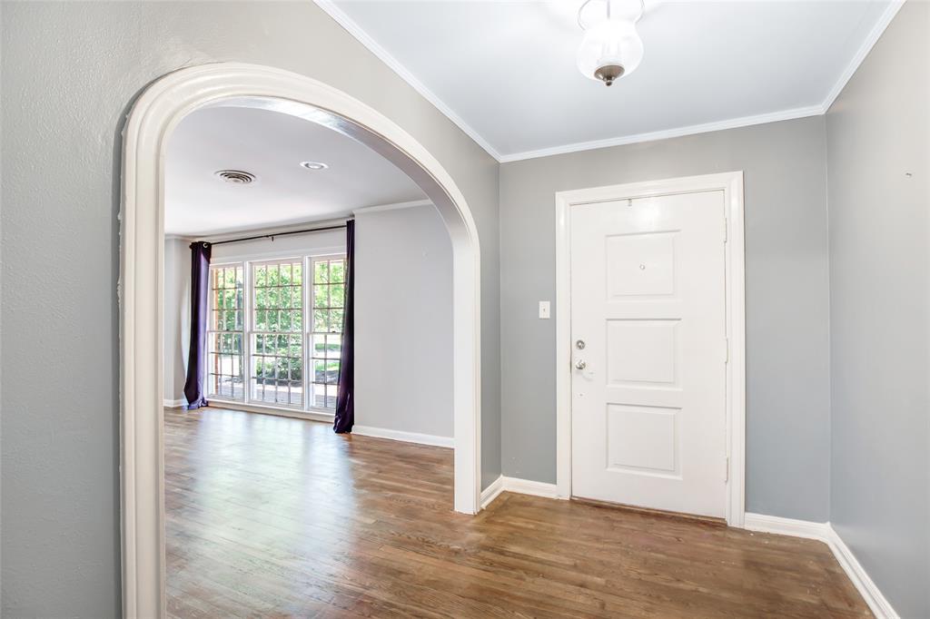 606 N Main Street, Dayton, Texas image 6