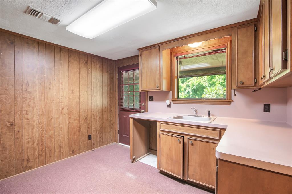 606 N Main Street, Dayton, Texas image 40