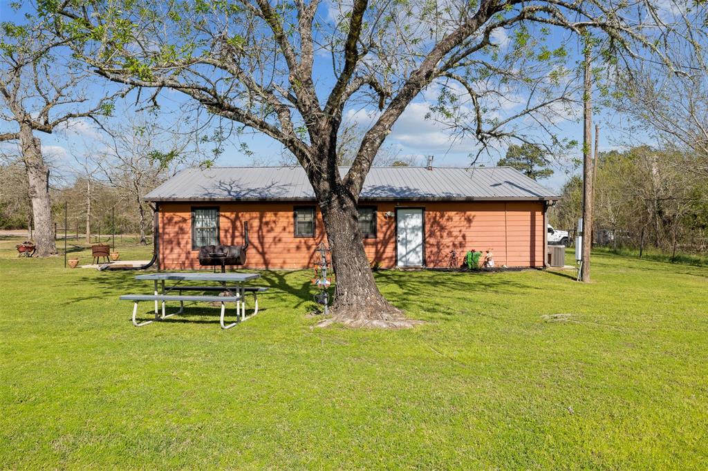 302 Dan Drive, Somerville, Texas image 18