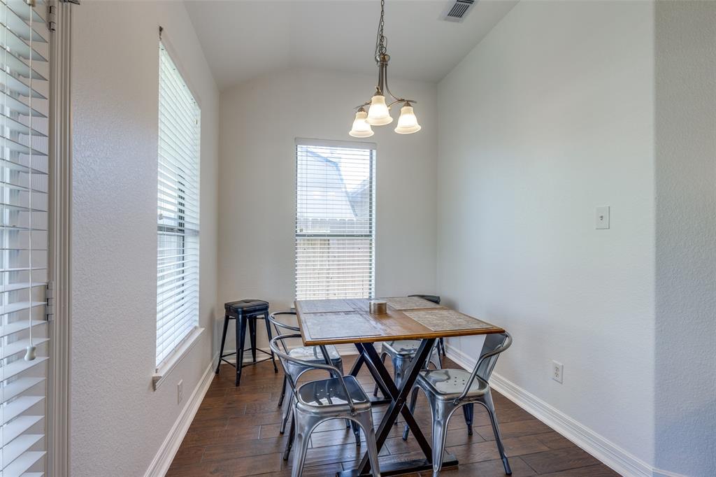 7302 Casita Drive, Magnolia, Texas image 12