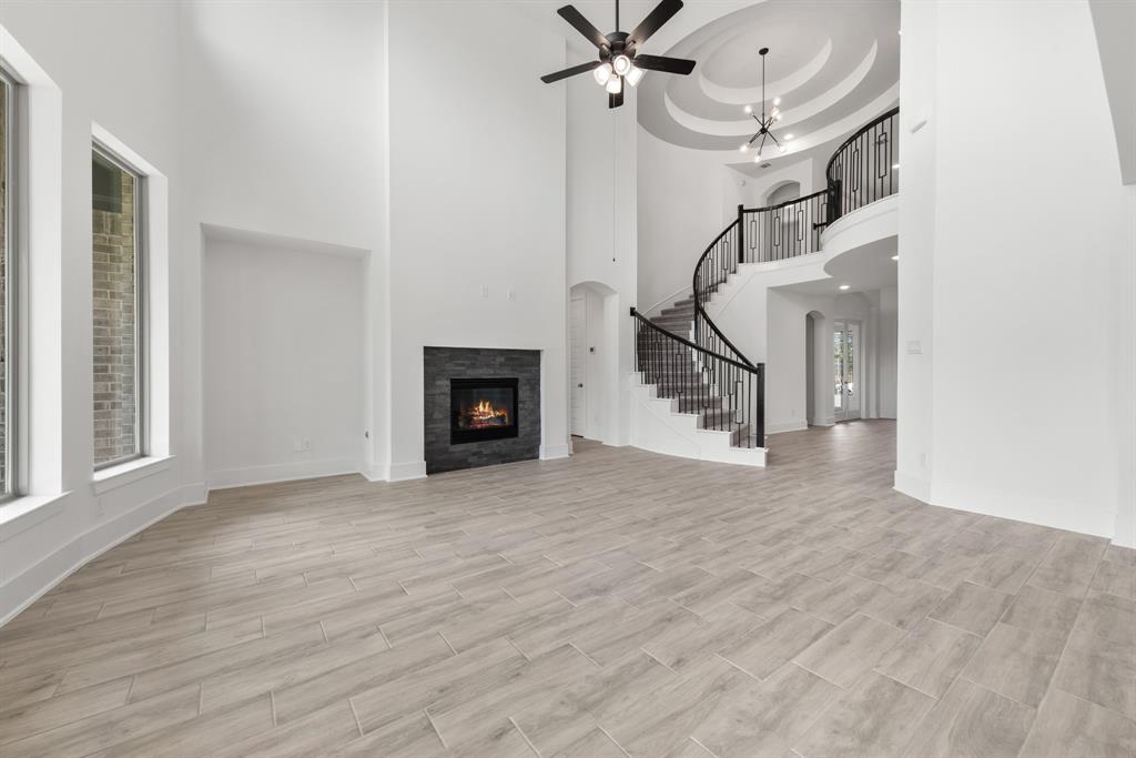 119 Teralyn Grove Loop, Willis, Texas image 5