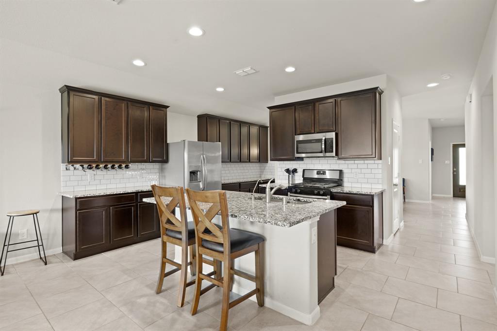 1439 Memorial Bend Boulevard, Missouri City, Texas image 16