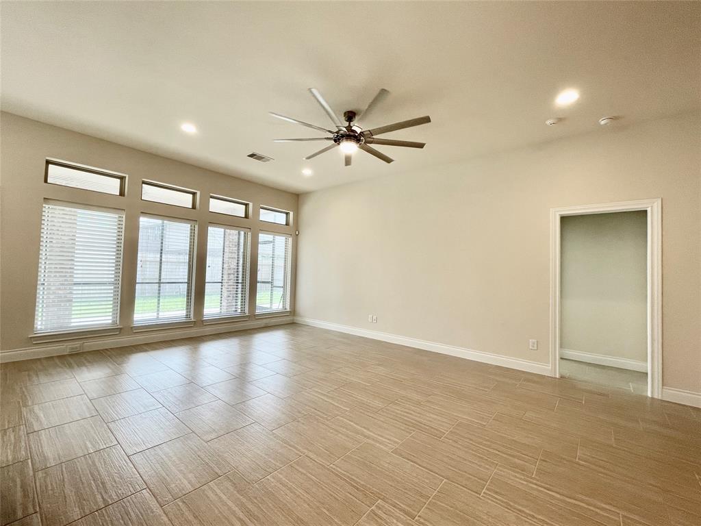 2023 Deer Valley, Missouri City, Texas image 14