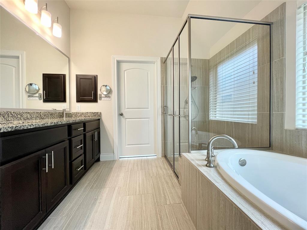 2023 Deer Valley, Missouri City, Texas image 28