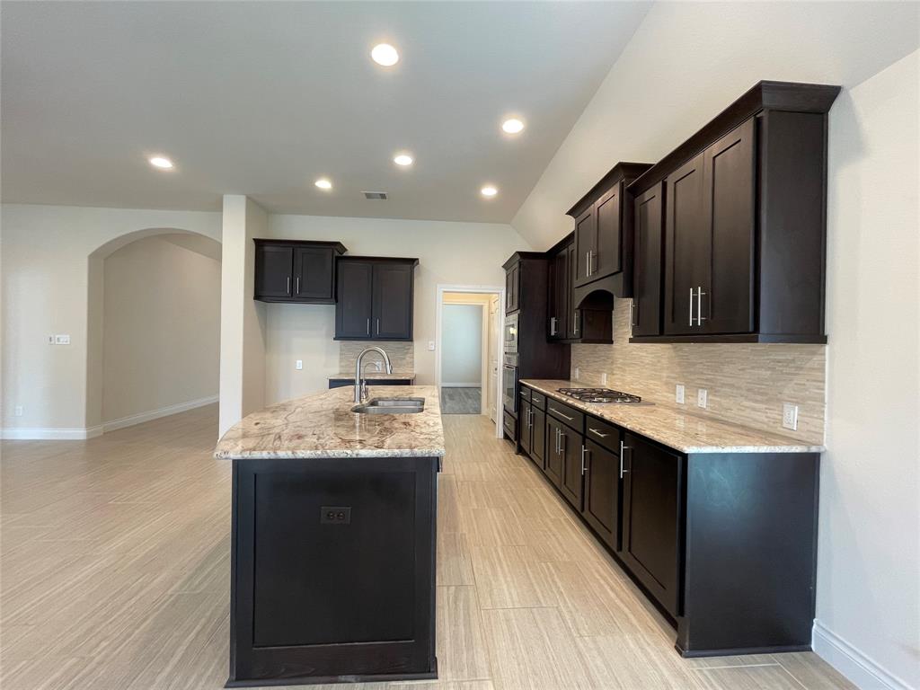 2023 Deer Valley, Missouri City, Texas image 11