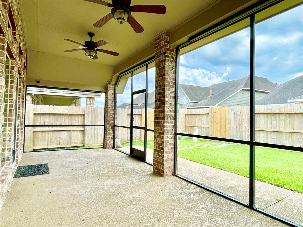 2023 Deer Valley, Missouri City, Texas image 30