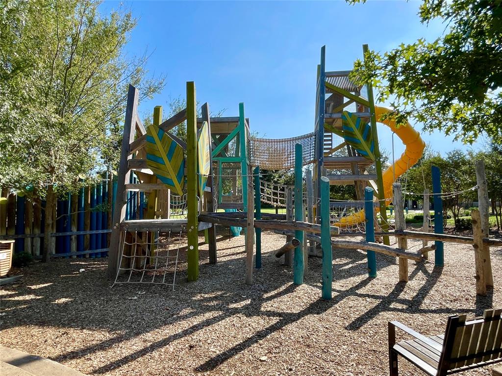 2023 Deer Valley, Missouri City, Texas image 38