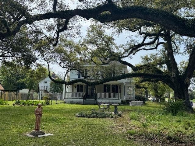610 8th Street, Orange, Texas image 2