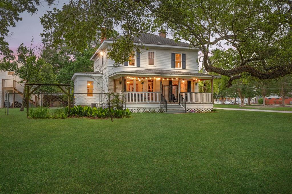 610 8th Street, Orange, Texas image 22