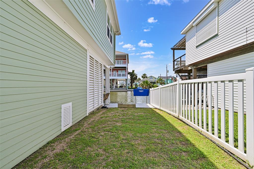 16716 Tahiti Way, Galveston, Texas image 49