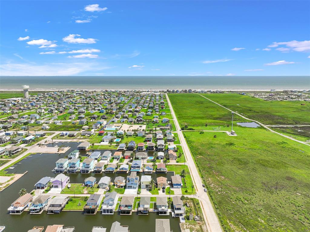 16716 Tahiti Way, Galveston, Texas image 8