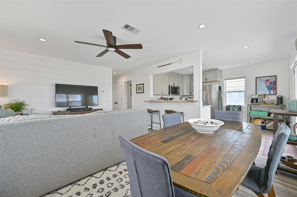 16716 Tahiti Way, Galveston, Texas image 31