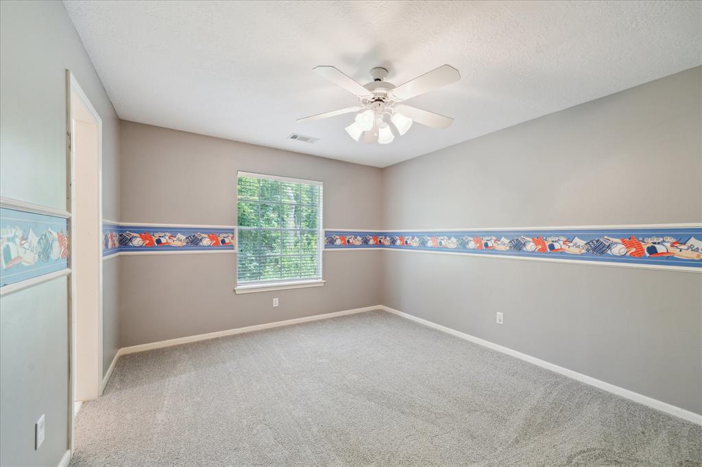 3410 Clover Valley Drive, Kingwood, Texas image 19