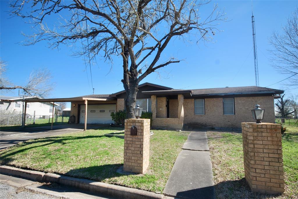 104 Rick Drive, Hallettsville, Texas image 20