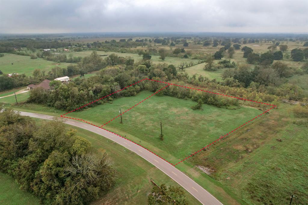 22810 Pittman Drive, Angleton, Texas image 9