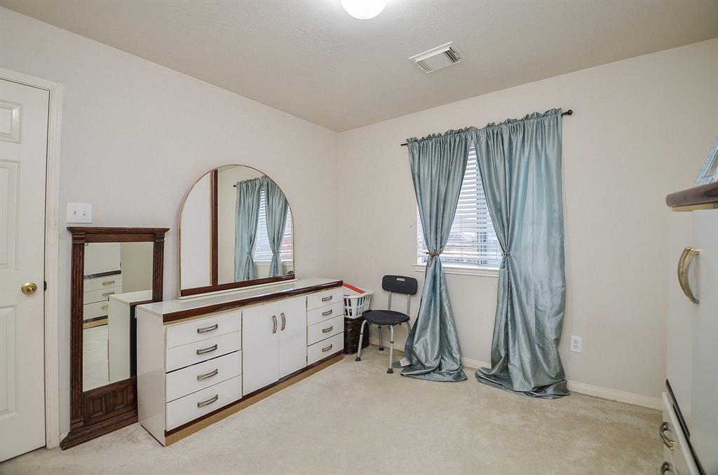 7011 Westover Ridge Drive, Houston, Texas image 23