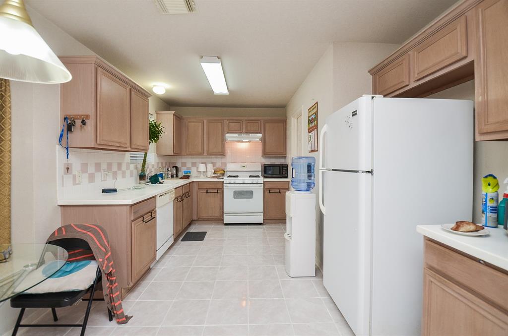 7011 Westover Ridge Drive, Houston, Texas image 13