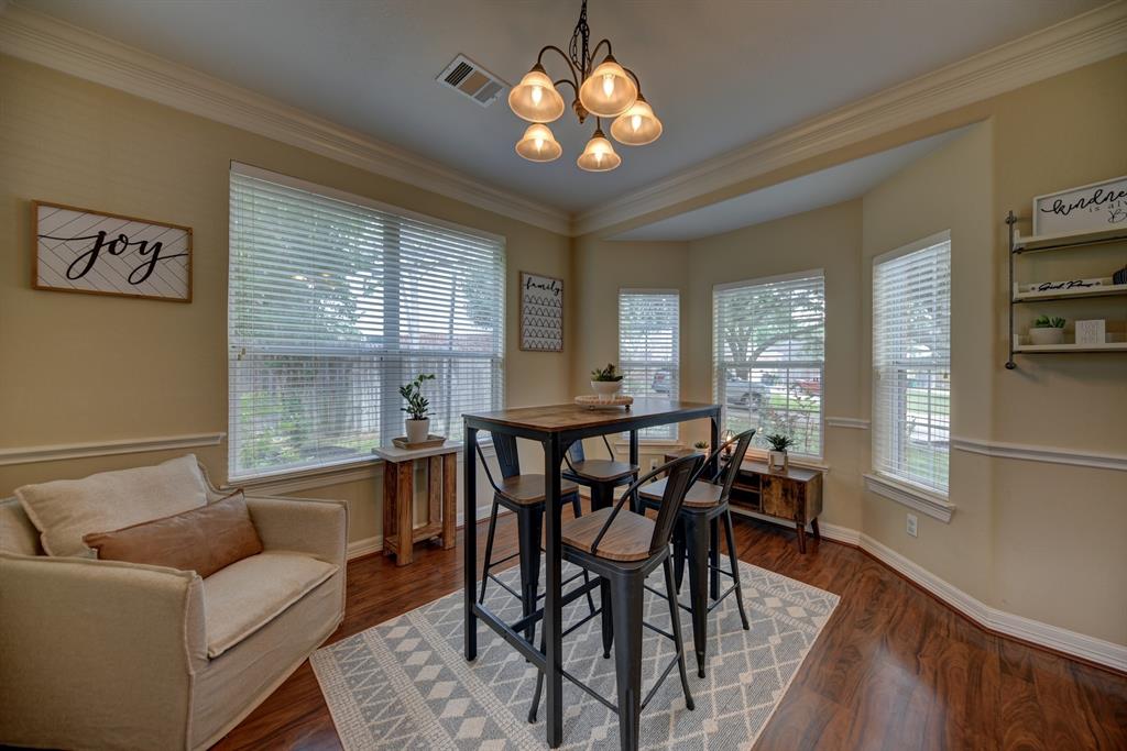1117 Walnut Bend, Brenham, Texas image 6
