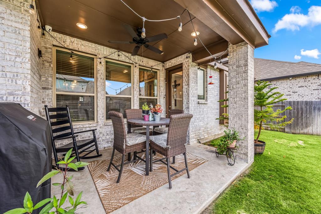 15935 Golden Trails Court, Conroe, Texas image 23