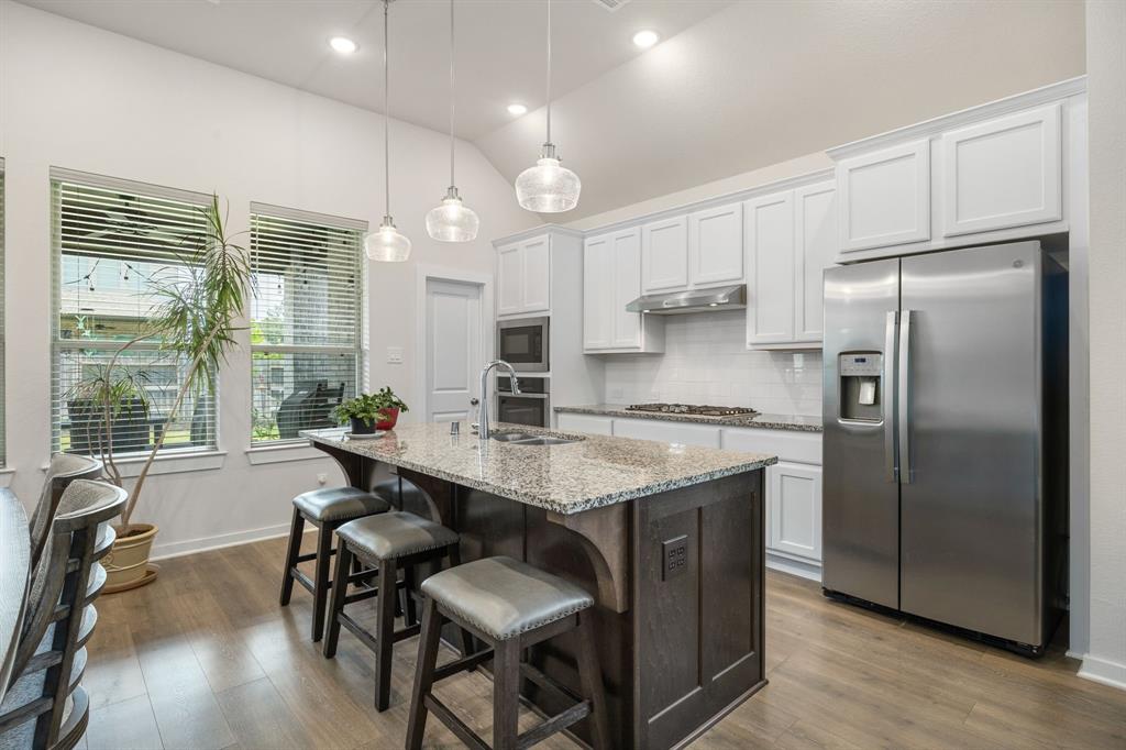 15935 Golden Trails Court, Conroe, Texas image 8