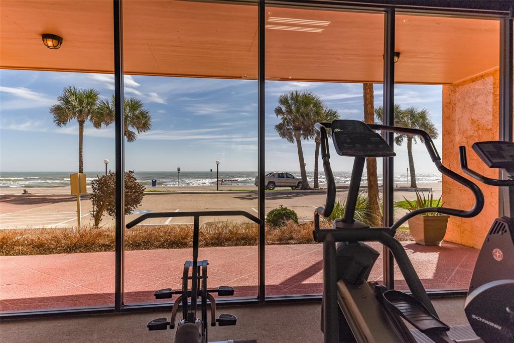 9520 Seawall Boulevard #226, Galveston, Texas image 31