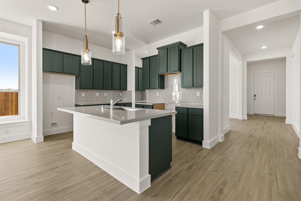 2219 Inglenook Grove Drive, Katy, Texas image 3