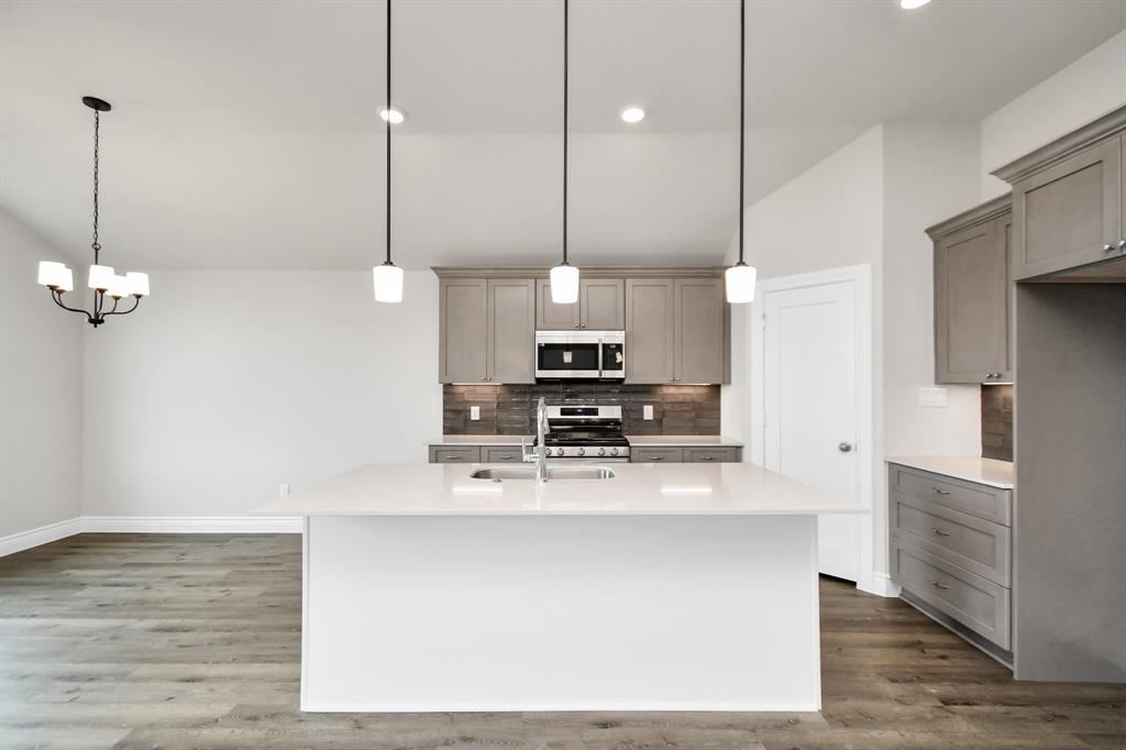 10145 Cabo Del Sol Drive, Cleveland, Texas image 3