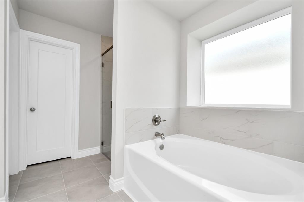 10145 Cabo Del Sol Drive, Cleveland, Texas image 18