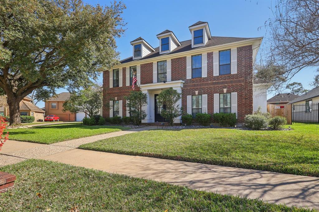 12718 Old Pine Lane