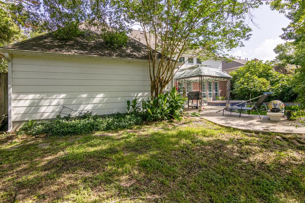 8414 Atascocita Lake Way
