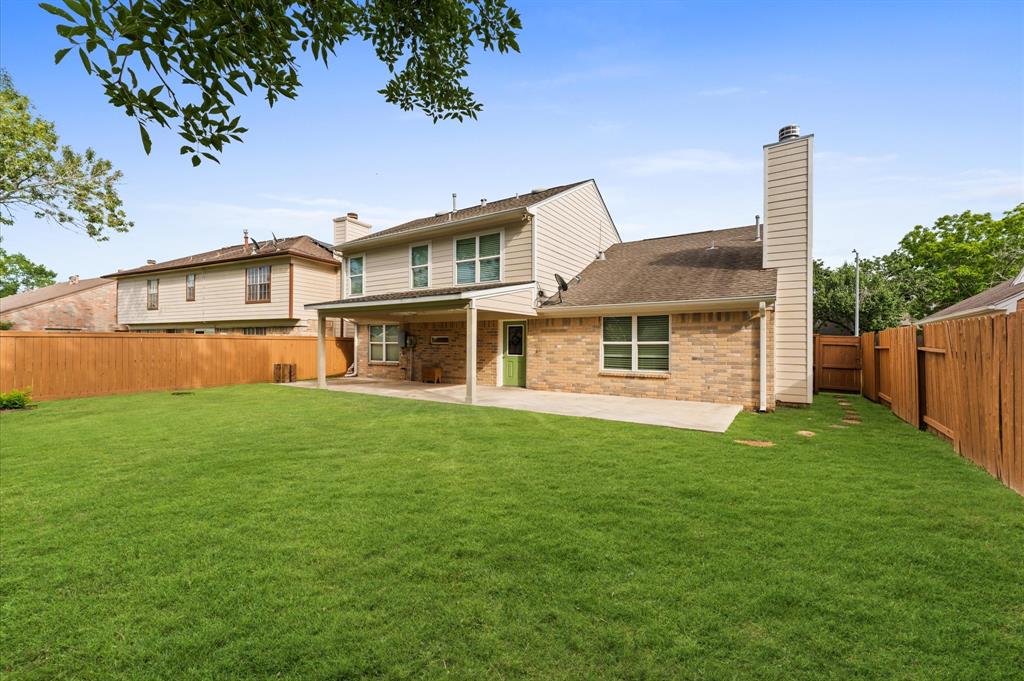4519 Pioneer Trail, Sugar Land, Texas image 27