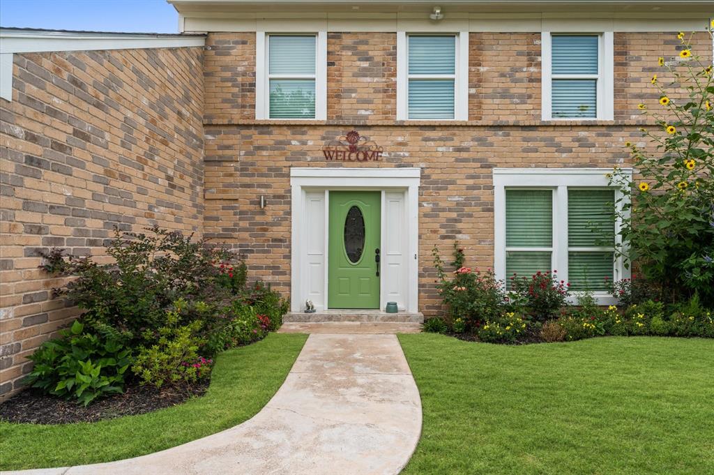 4519 Pioneer Trail, Sugar Land, Texas image 4