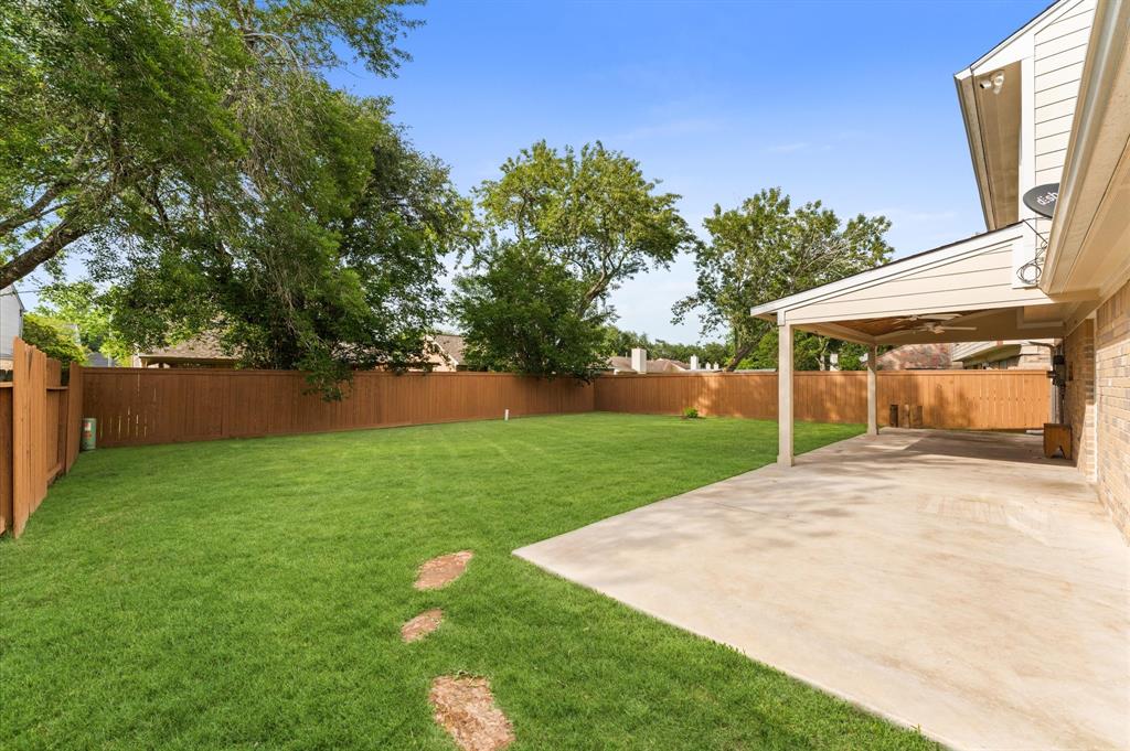 4519 Pioneer Trail, Sugar Land, Texas image 25