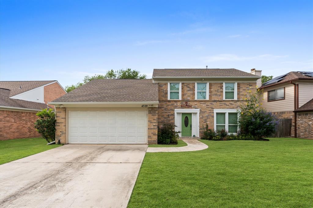 4519 Pioneer Trail, Sugar Land, Texas image 2