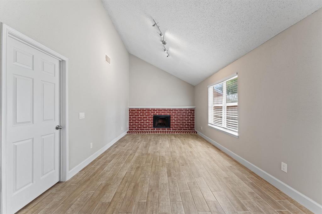 4519 Pioneer Trail, Sugar Land, Texas image 13