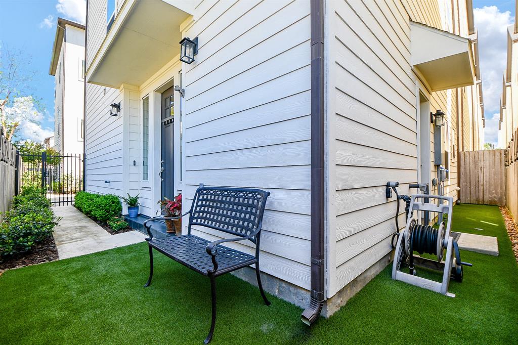 872 Wakefield Drive #A, Houston, Texas image 6