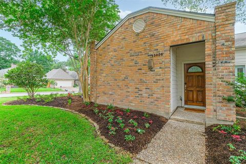 13826 Menasco Court Houston TX 77077