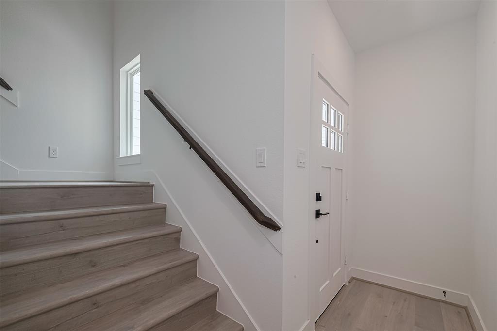 1340 W 24th Street